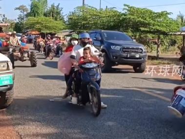 泰柬边境这炮声直接把普通人的日子炸得稀碎，今天凌晨5点边境的炮响跟炸雷似的，震得