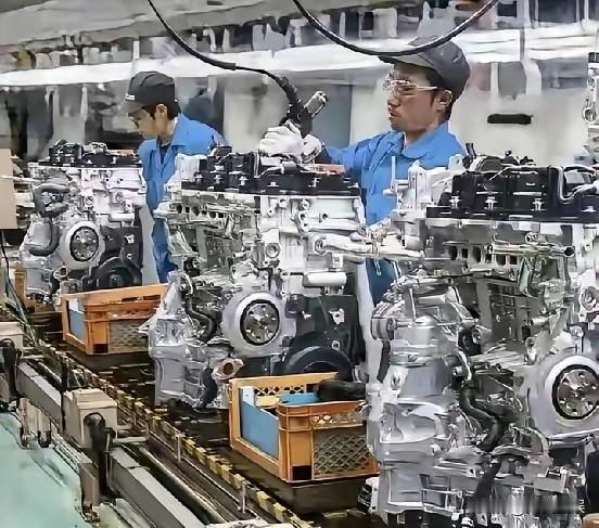 日本跌倒，世界真能吃饱？——大国博弈下的产业链迷思