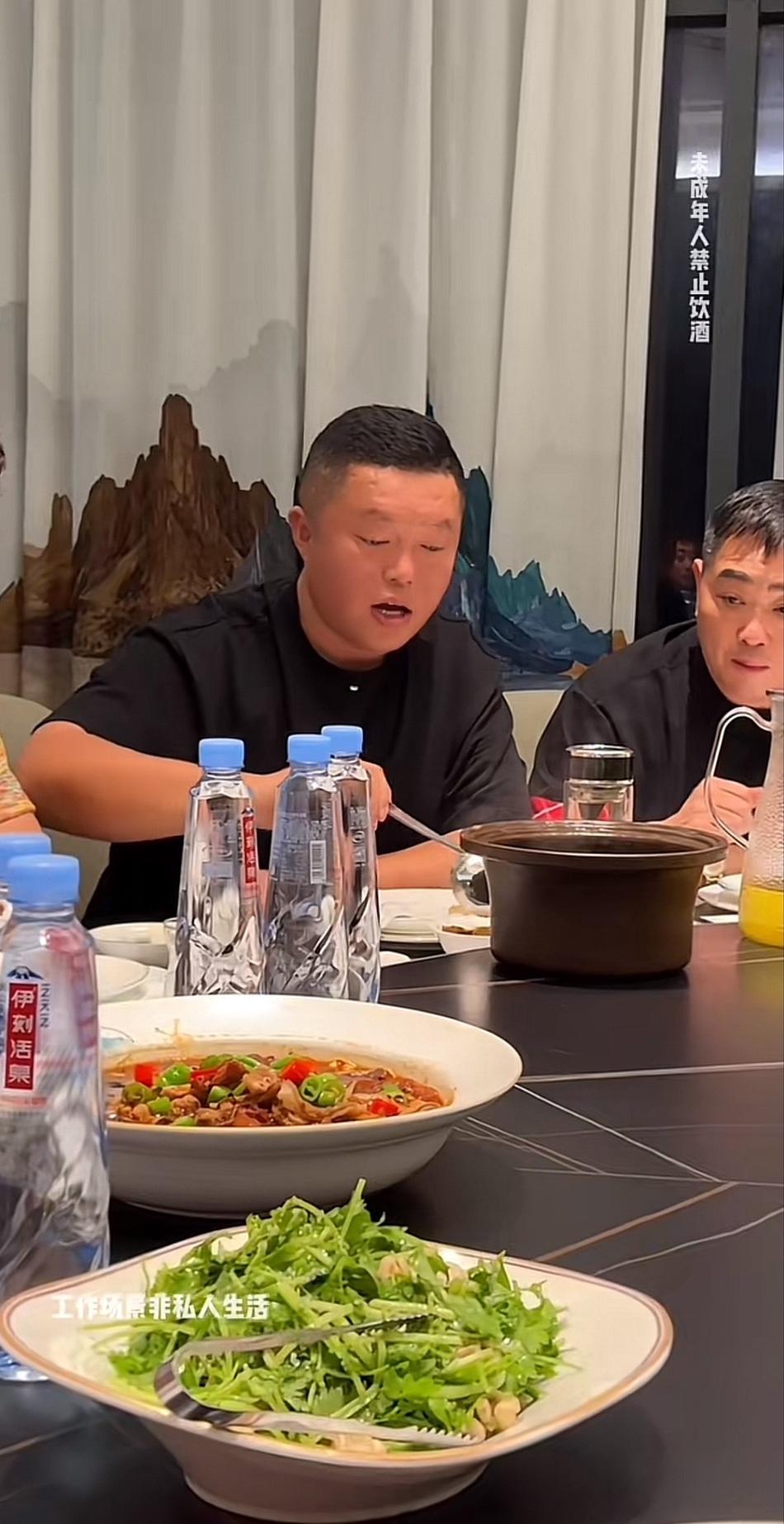 江苏沛县，强盛东哥酒量真大，一斤白酒下肚，稳稳稳坐泰山。最近想喝酒了，带着自己几