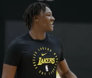 湖人主教练JJ-雷迪克在今日接受了采访，谈到了球员阿杜-蒂耶罗的恢复情况。JJ