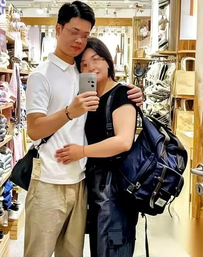 现在没点“学术能力”，都不敢说自己懂“出轨”了。华南理工那博士，跟31岁人妻