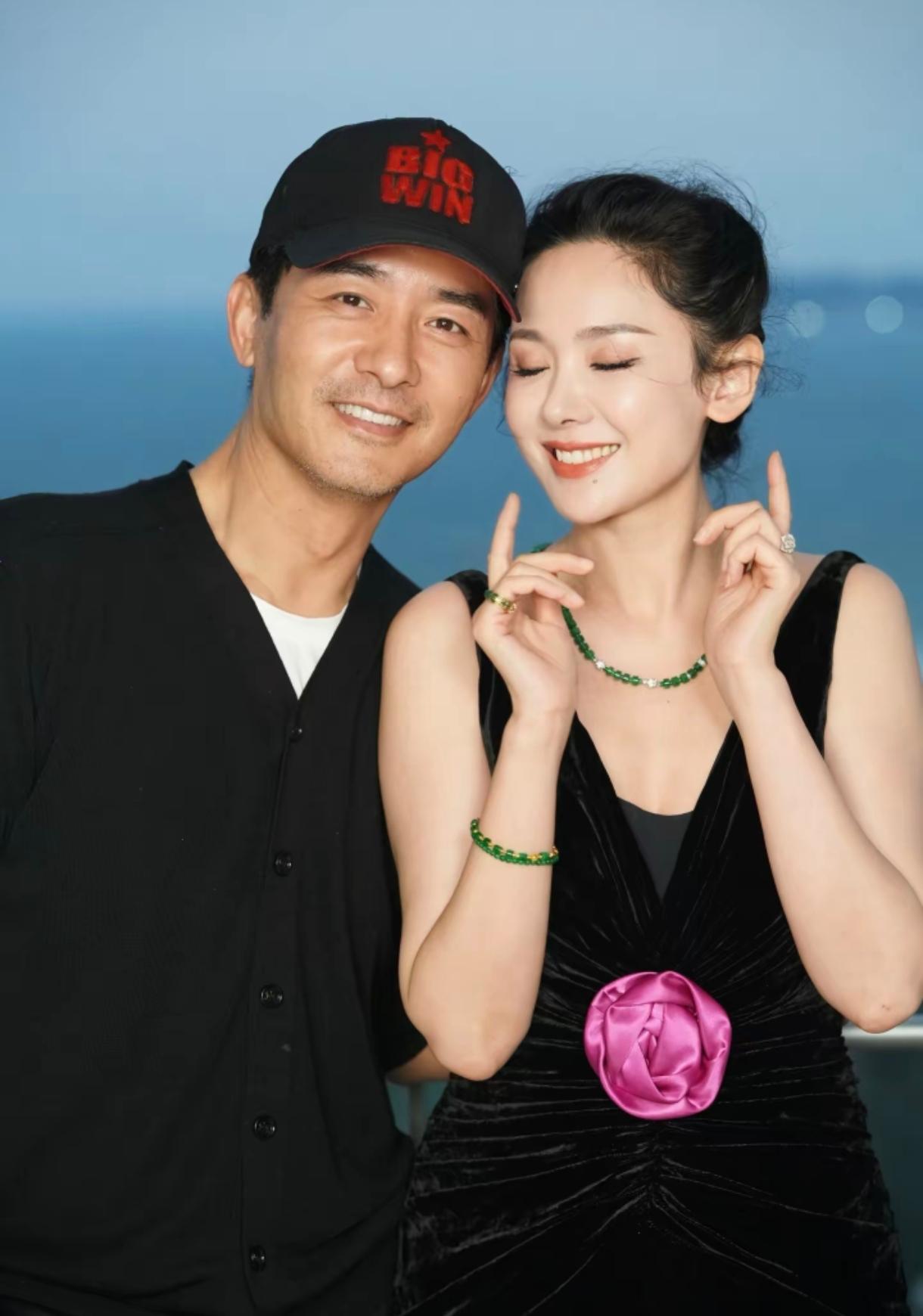 从临沂农村走出来的大明星郭晓东没成名前跑到上海去投靠二舅，没想到二舅不但没给帮忙