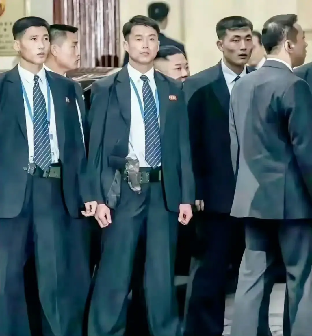 论实战，左边一个要顶右边俩吧？