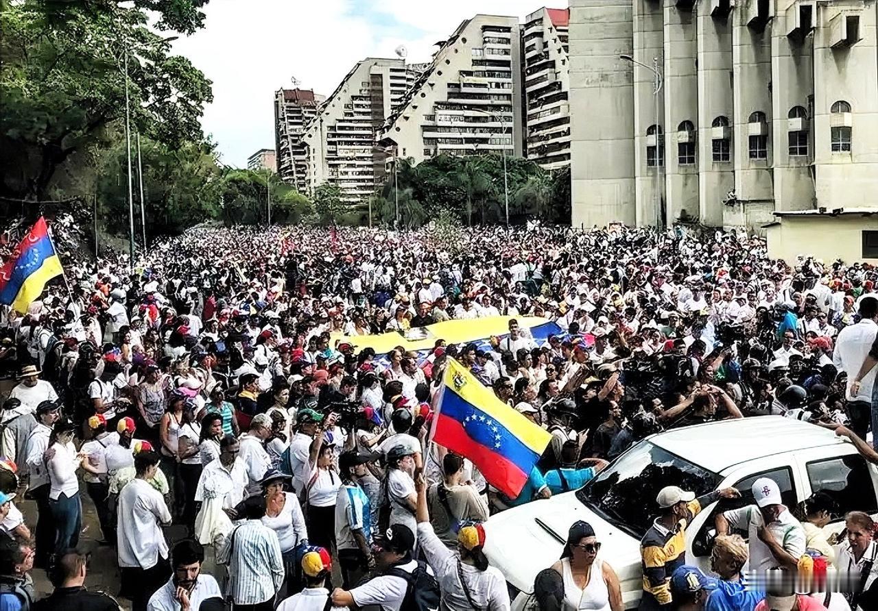 美国能在三小时内抓到马杜罗，说明了三个问题，尤其最后一个！第一个，美国情报人