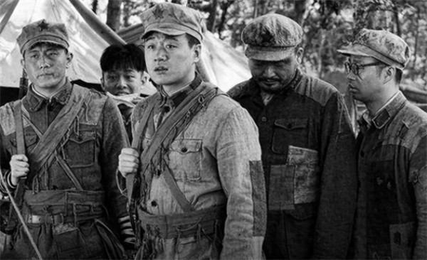 1971年，中央原定抓93人但少抓一人，纪登奎暗示苏静：你被漏掉了1969年的