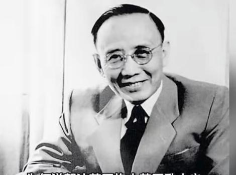 昨晚圈内小聚，一位研究近现代史的老教授抿了口浓茶，突然感慨起来：“很多人只知道郭