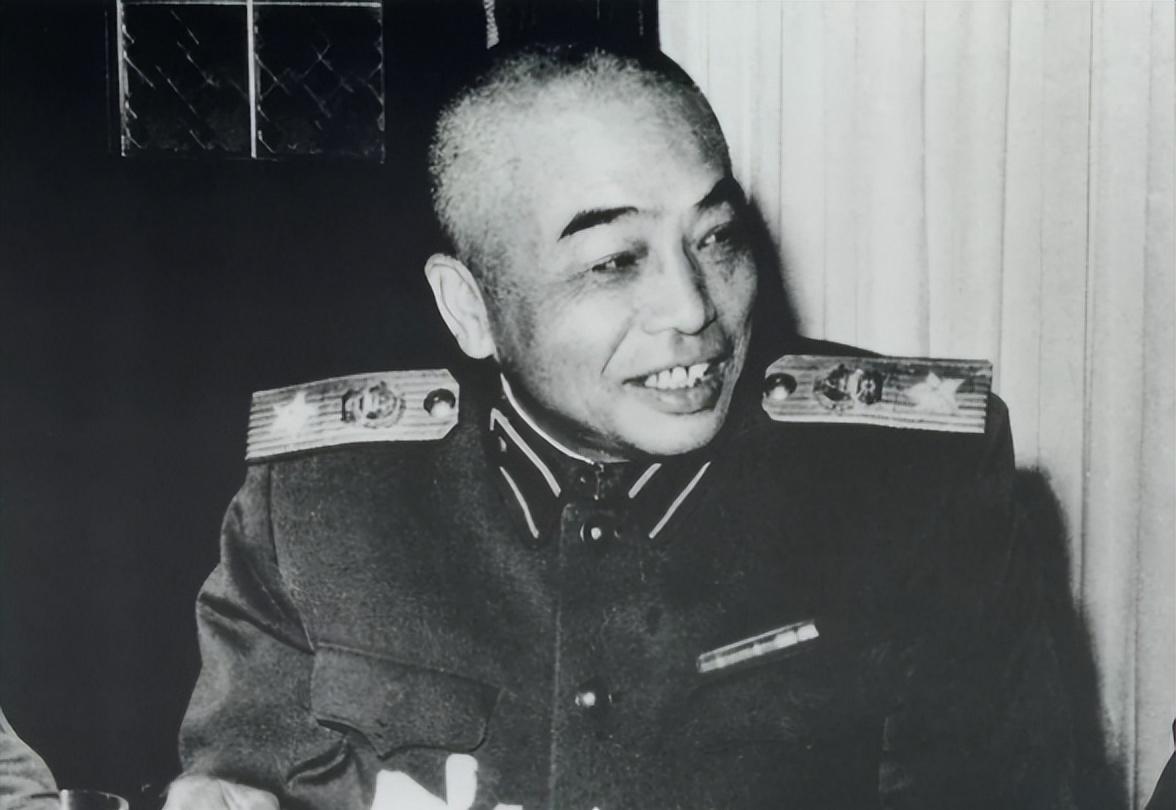 1959年毛主席称黄克诚是彭德怀的参谋长，黄克诚回忆那时其实自己并不愿意主动参与