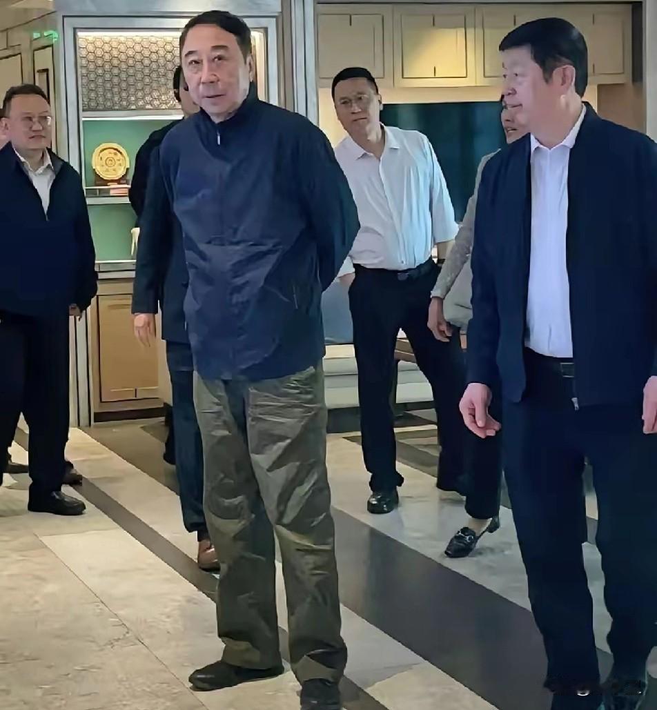 中国最好的演员，没有其一，网友说冯巩的段子冯巩名场面