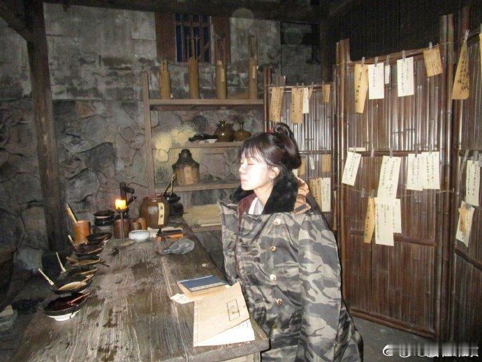 80秒里杨紫没几秒是干净的《家业》真的该多拍！非遗文化有分量，杨紫的演技又撑得起