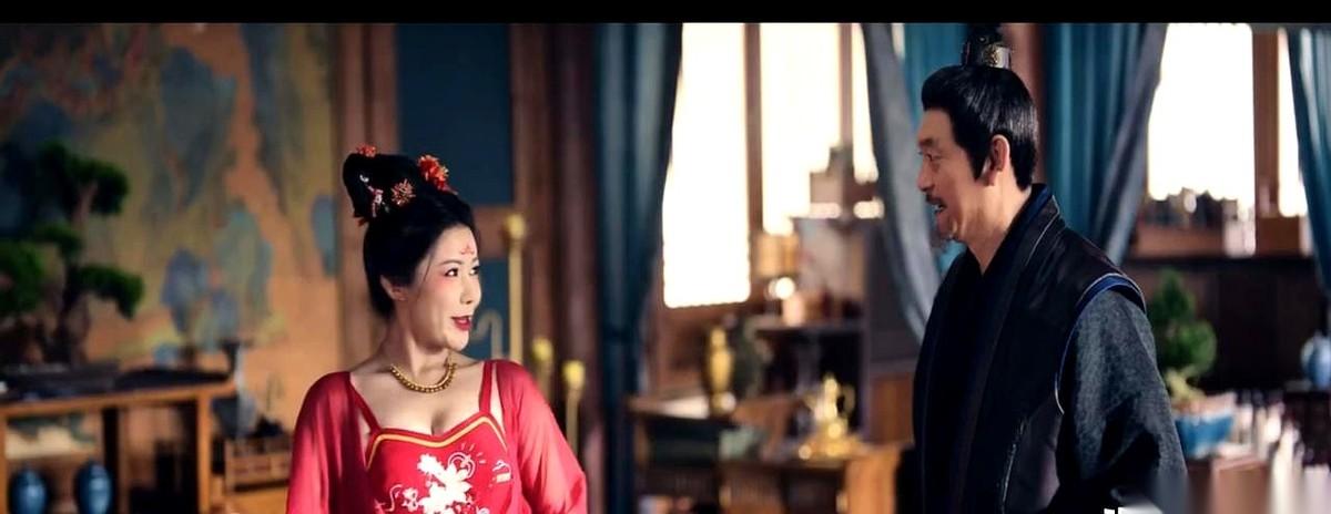 主母3厘米，侍女8厘米。你没看错，这不是啥奇怪的暗号，是刚从西安挖出来的唐代壁