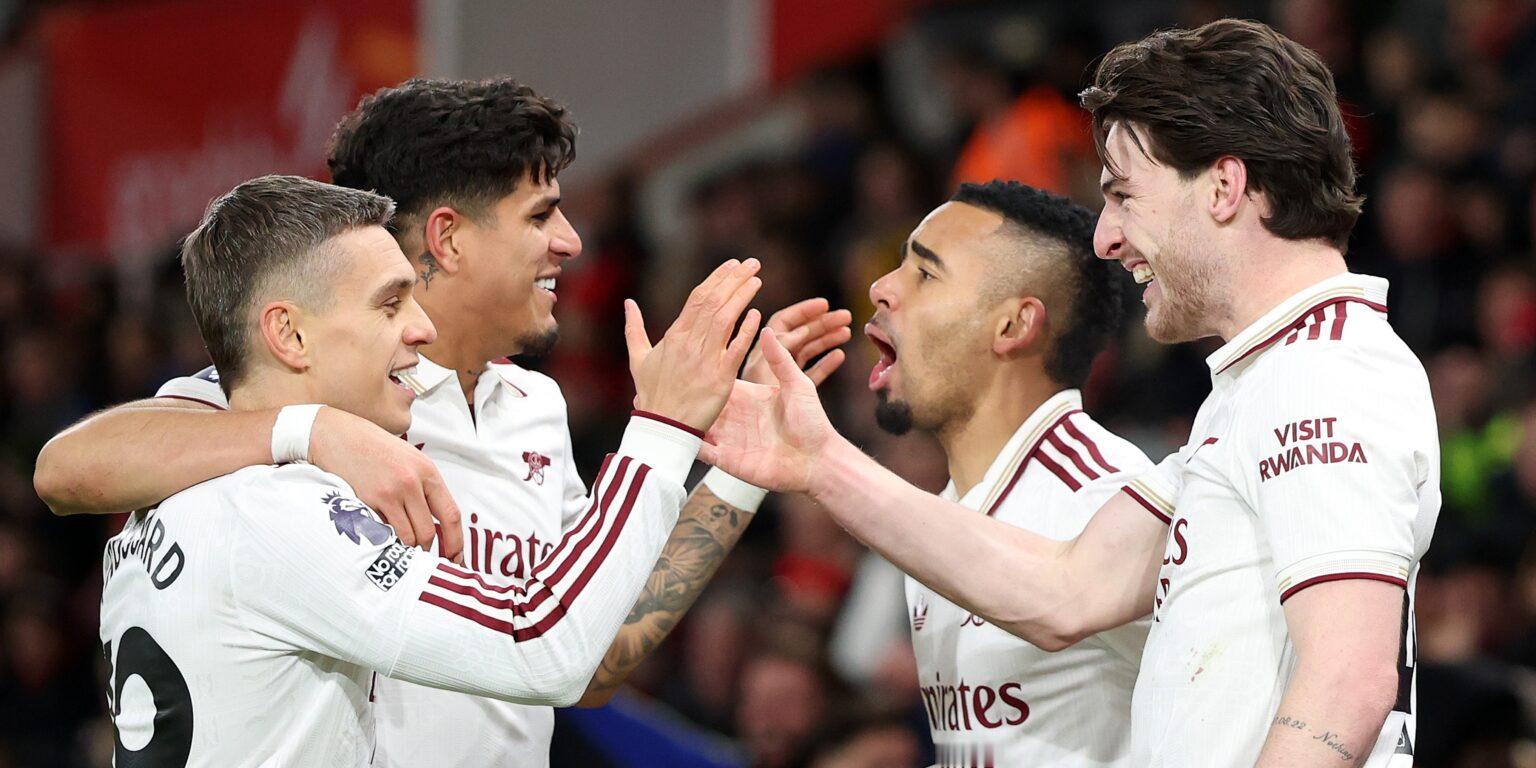 OPTA：英超历史共有12次出现第20轮结束后榜首球队领先5分及以上的情况，最终