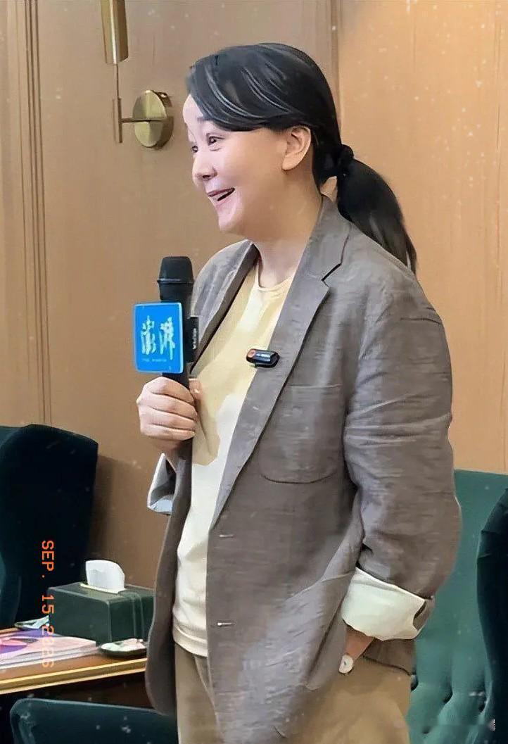 47岁的王一楠这回真是在网上“炸”开了锅，不少当妈的看完都沉默了。咱们身边多
