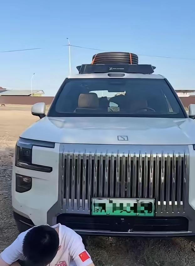 我买的车，我开去哪里还需要跟厂家申请，否则就锁车限制使用，真的没有这样的道理。