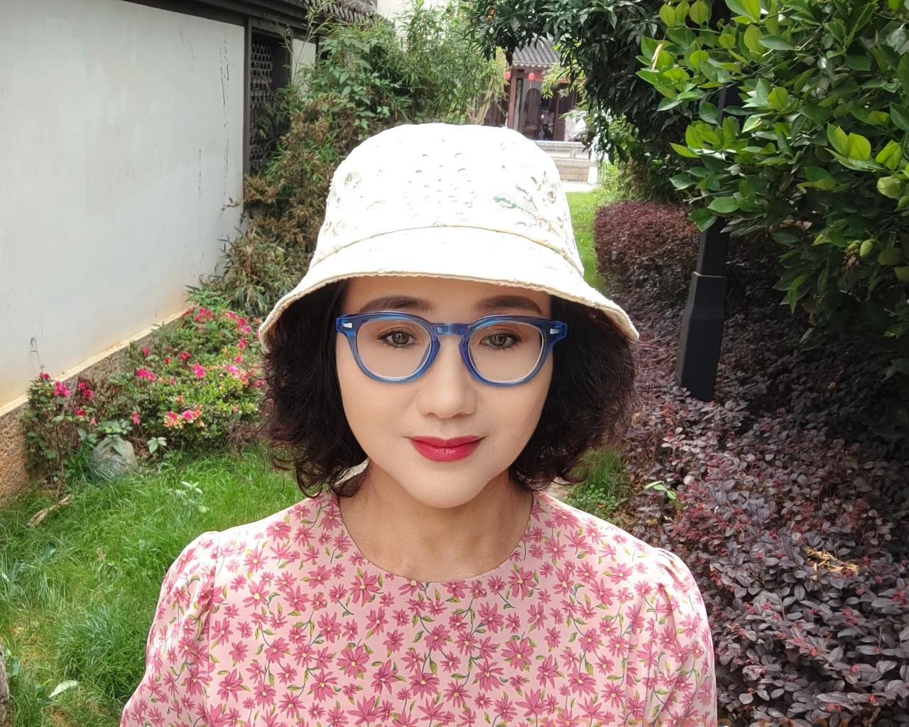 南昌海昏侯国国家考古遗址公园最后一图为博物馆镇馆之宝:刘贺螭纽玉印。该印由和