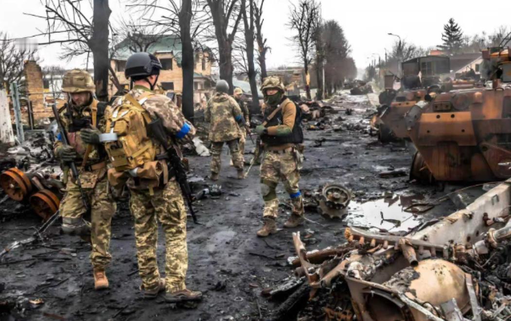 俄罗斯本来有机会拿下乌克兰，但迟迟没有攻克的真正原因，正好印证了毛主席的一句预言