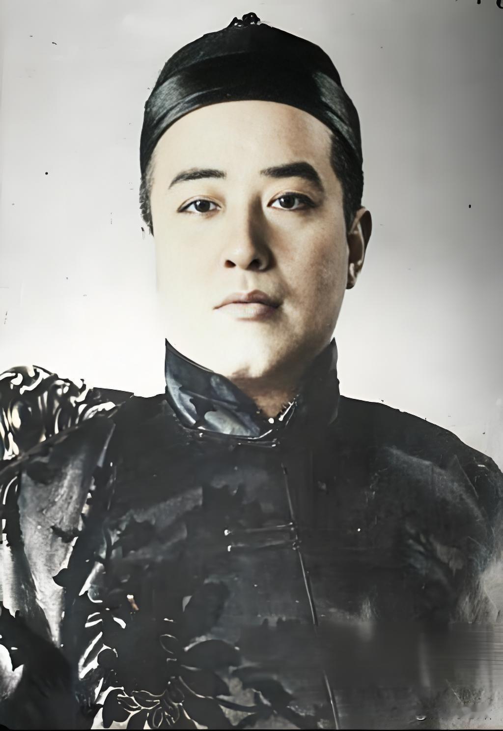 1931年，载振已在天津英租界做了近20年寓公。作为庆亲王奕劻长子，他虽继承了“