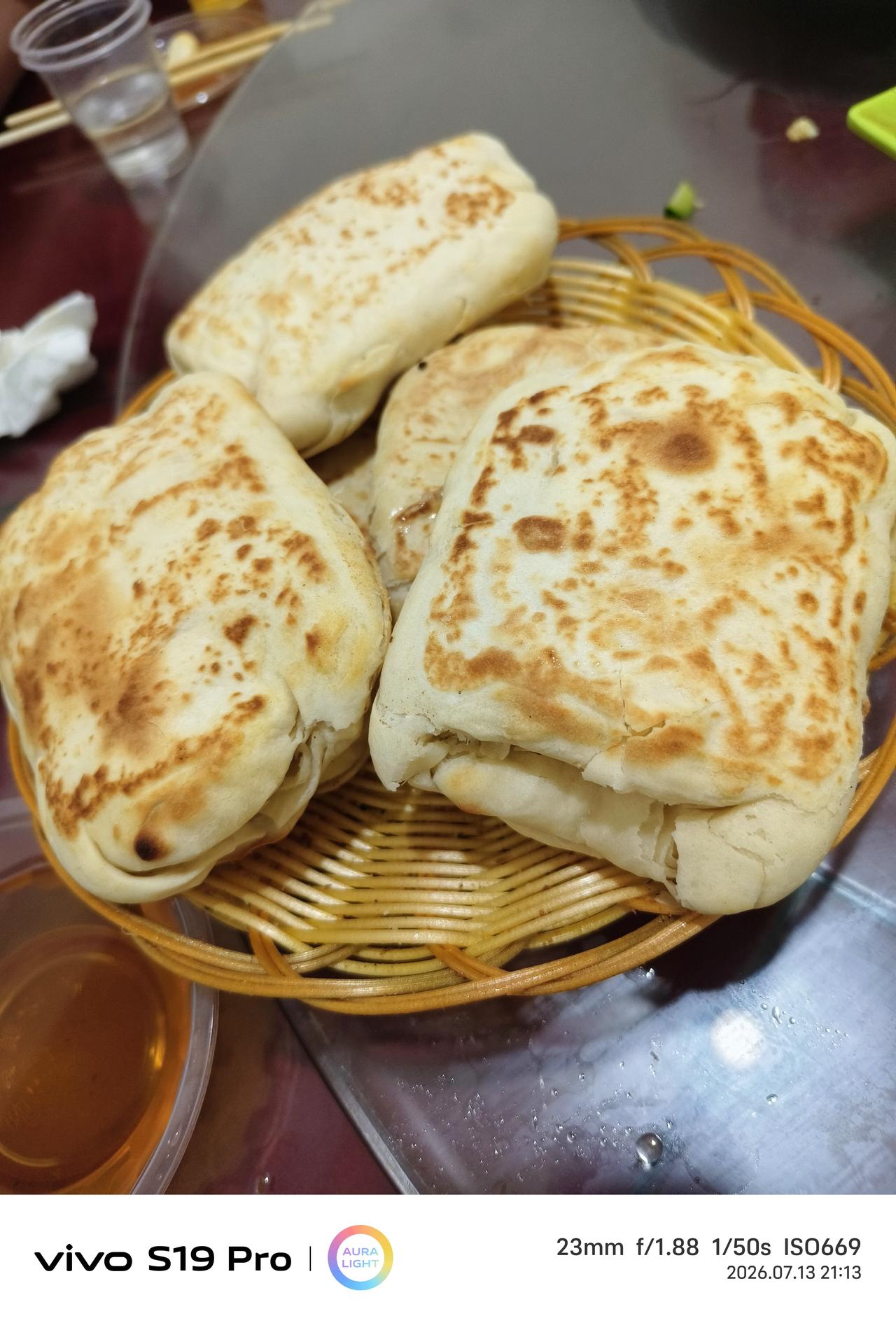俗话说好吃不过饺子，饺子做为河北人的主食之一得到了百分之八十的喜爱，来亲待客，首