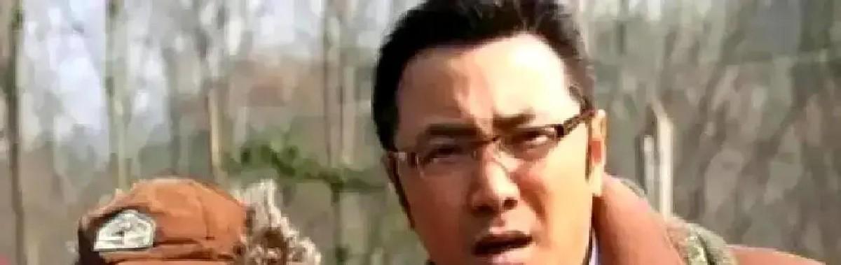 徐峥的《港囧》赚了16个亿，他自己提前套现1.5亿走人，看着是真精明但他可能