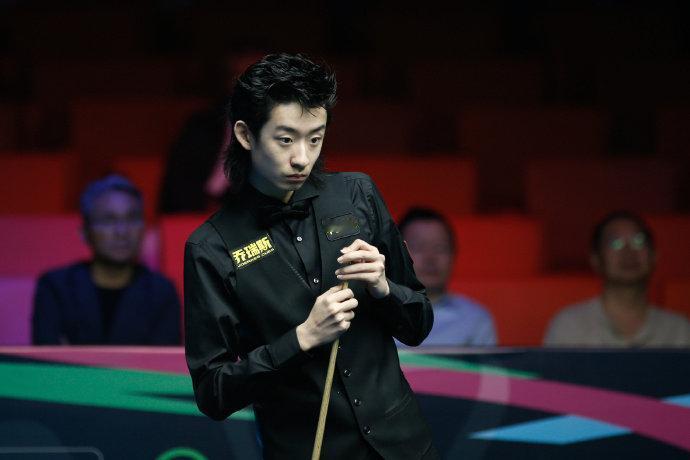 吴宜泽决赛对手，希金斯or马奎尔？吴宜泽状态巅峰，连胜四位排名前16的球员，强