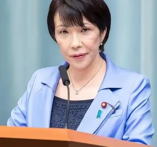 就在刚刚，日本政府发布声明，这声明一出来，明眼人都能看出来，就是典型的两面