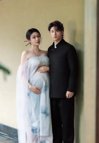山东泰山陈蒲之妻晒孕期写真家庭新成员即将到来