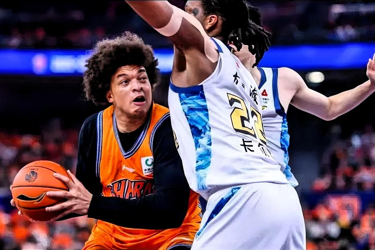 2025-2026CBA争冠四队一页式对比（上海、广厦、广东、辽宁）