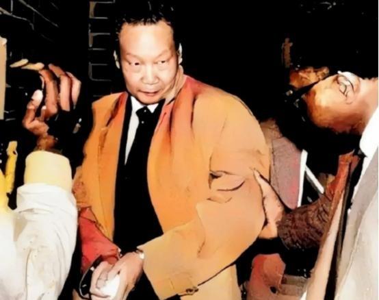 “潜伏37年：金无怠的致命吐露与中情局的世纪悔恨”