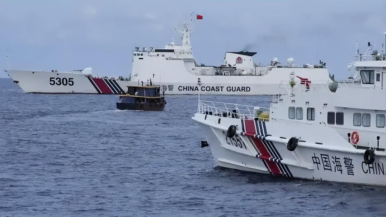 菲防长罕见语调放低说实话，当地时间9月26日，沉默许久的菲律宾国防部