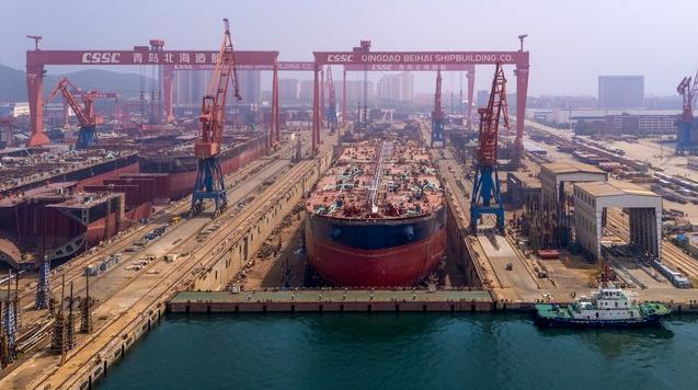 40艘大单直接砸向中国，年初韩国造船业拿到了全球62%的订单，韩媒马上狂欢，还扬