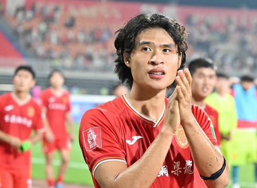 足协杯：河南队淘汰中甲领头羊，20岁新星闪耀晋级