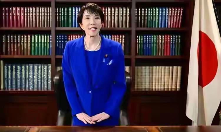 高市早苗的首相还是比较稳妥的，虽然公明党退出了执政联盟，但从目前来看，自民党掌握