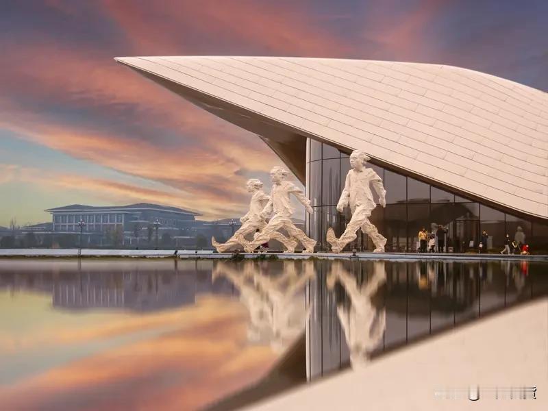 走进武汉，你会被这里的活力与激情所感染。无论是高楼林立的商务区，还是充满烟火气的