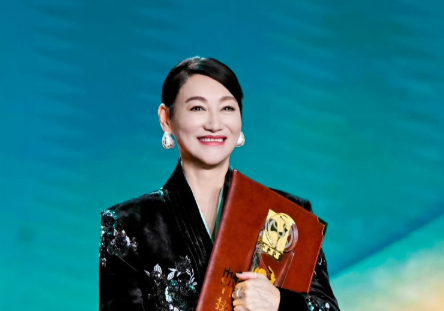 易烊千玺拿影帝我不惊讶宋佳拿影后我也不奇怪唯一让我觉得遗憾的是惠英红老师，不