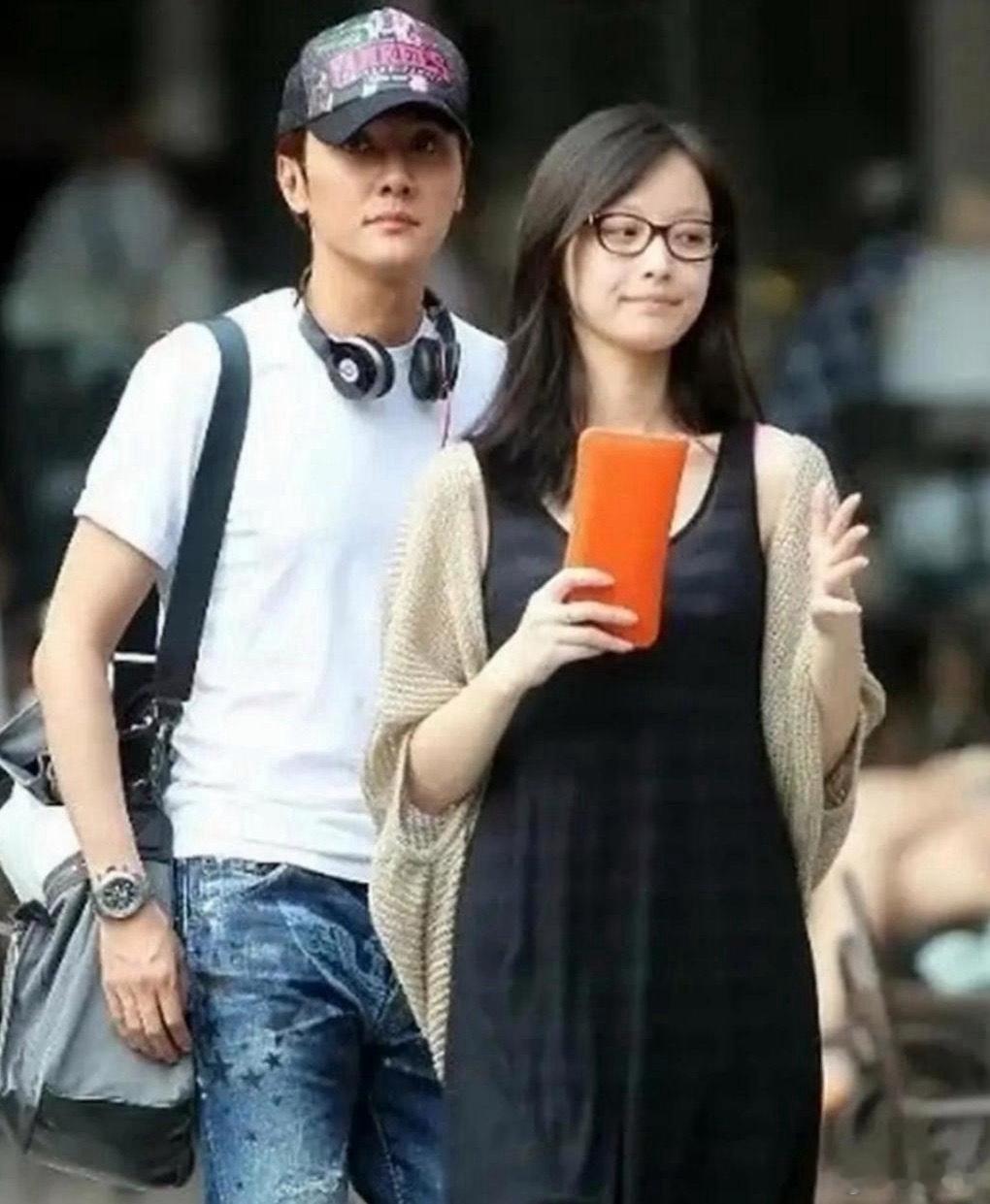 倪妮当年还嫩的时候，冯绍峰可真是帅得掉渣！