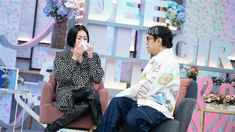 小S后悔发起大S最后的日本旅行小S说大S去世后自己生活一片空白据台媒，小S在节