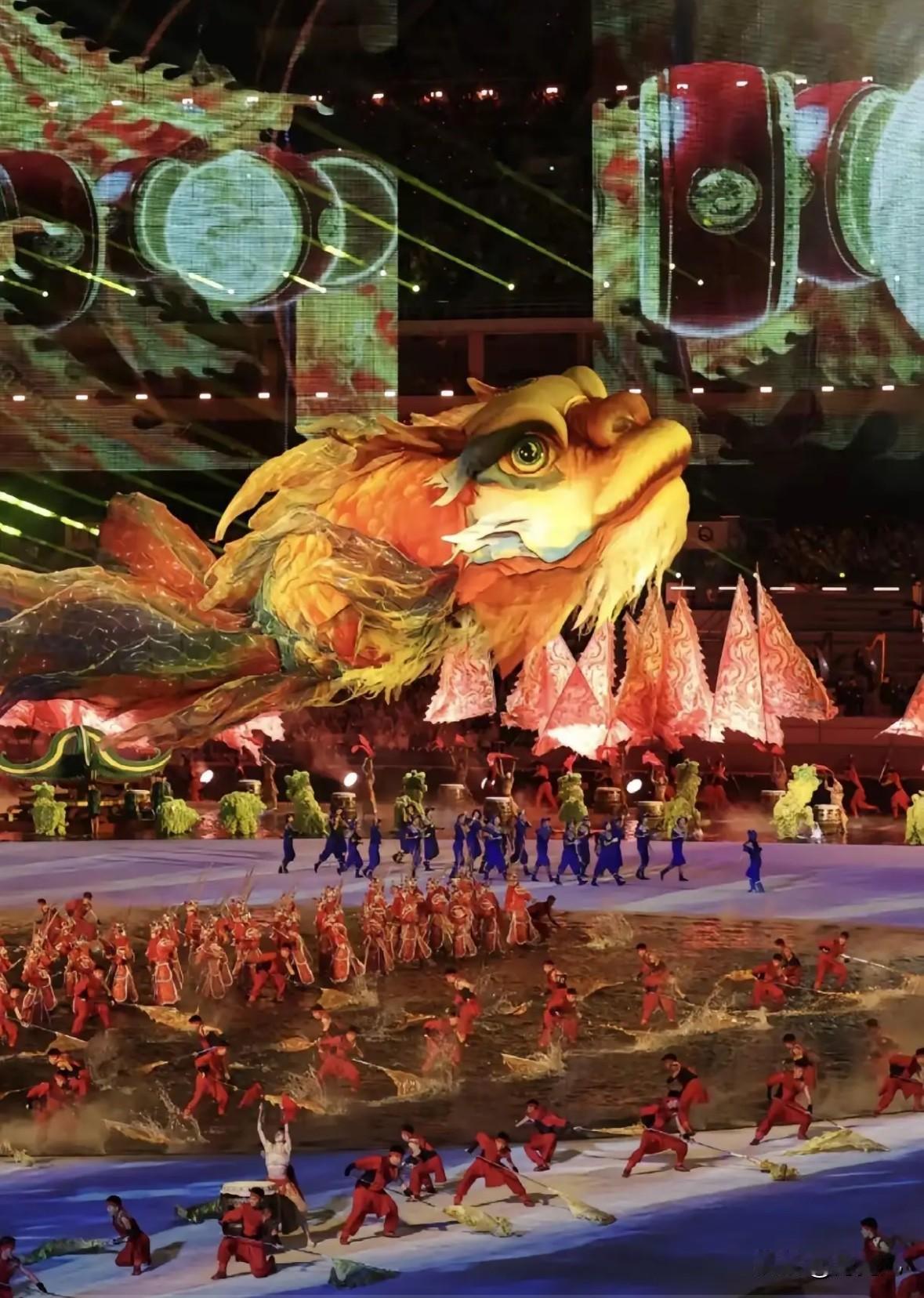 我有个同事是广东省的看了全运会开幕式，她说了个大实话，广东省这次可真是和平常判