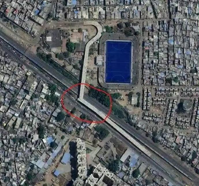 印度建成的100度大转角公路，设计师怎么想的？