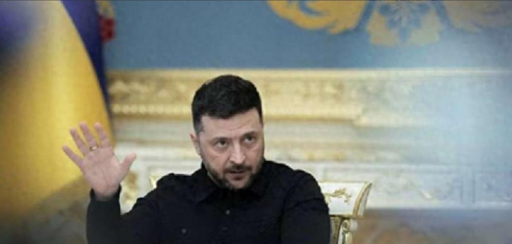 就在刚刚乌克兰总统泽连斯基突然宣布了，可以从被称作“红军城”的前线城市撤出