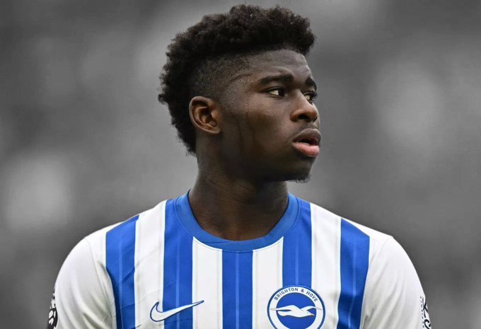 罗马诺曼联准备在2026年在中场做大范围引援巴莱巴和安德森的名字被保留，可能是一