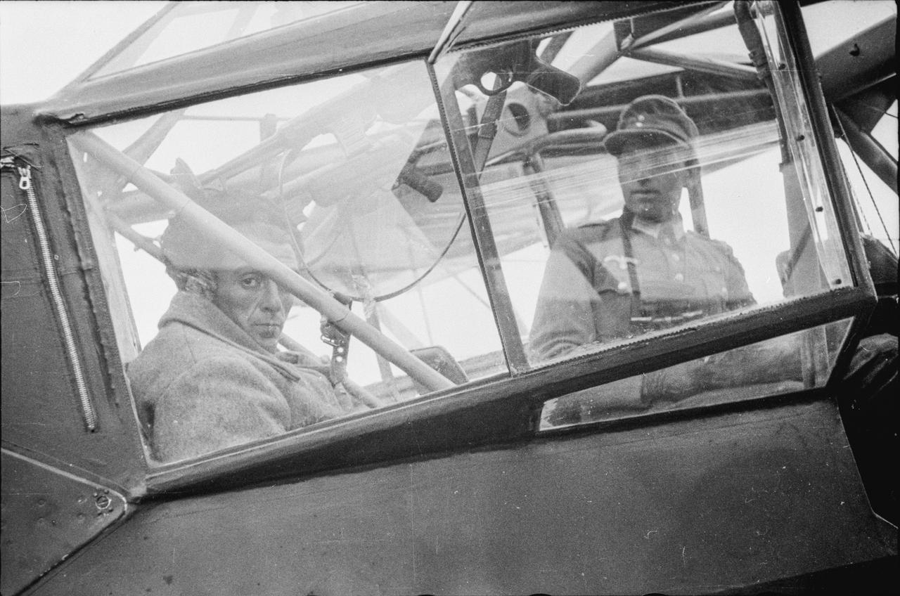 咦？为什么他可以寿终正寝？为什么没有被苏维埃的铁拳给镇压了？1944年，维捷布