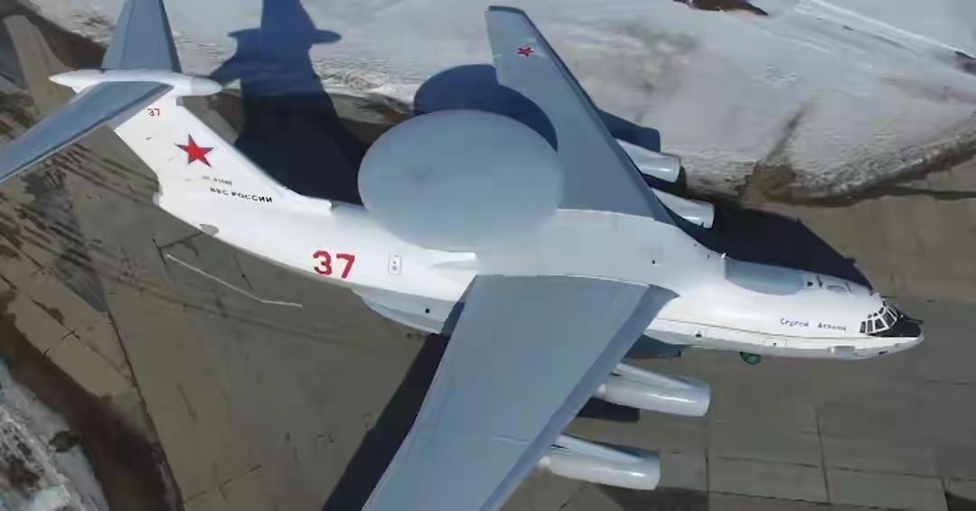 空警3000试飞了！美国彻底失去优势！代差明显！空警-3000基于运-20B平