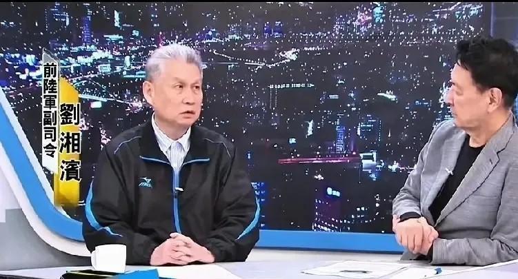近日，台湾前陆军副司令说：当年佩洛西窜访台湾，给了大陆突破海峡中线的理由。现在可