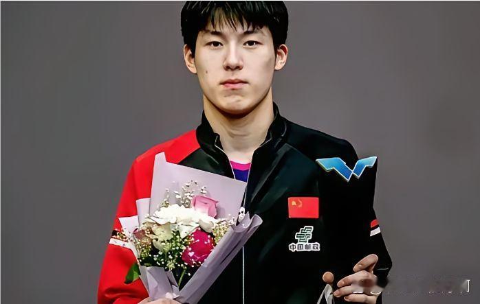 温瑞博艰难战胜李天阳，中国削球手身手不凡！太原常规赛半决赛，温瑞博与队友李天阳争