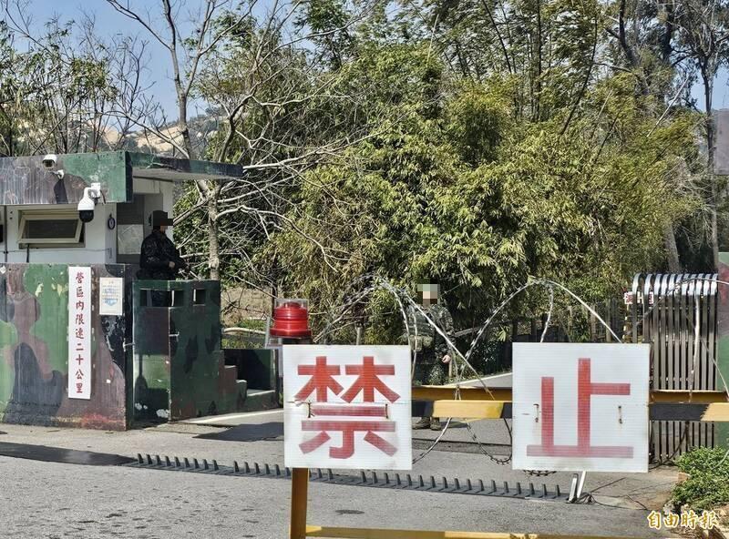 岛内媒体4月1日晚报道，伪台陆军金门防卫司令部金门守备大队的上校大队长因涉毒贩毒