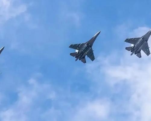 去年的那场印巴空战，真可谓一场“现实暴击”。印度空军上来还没热身，结果被巴方