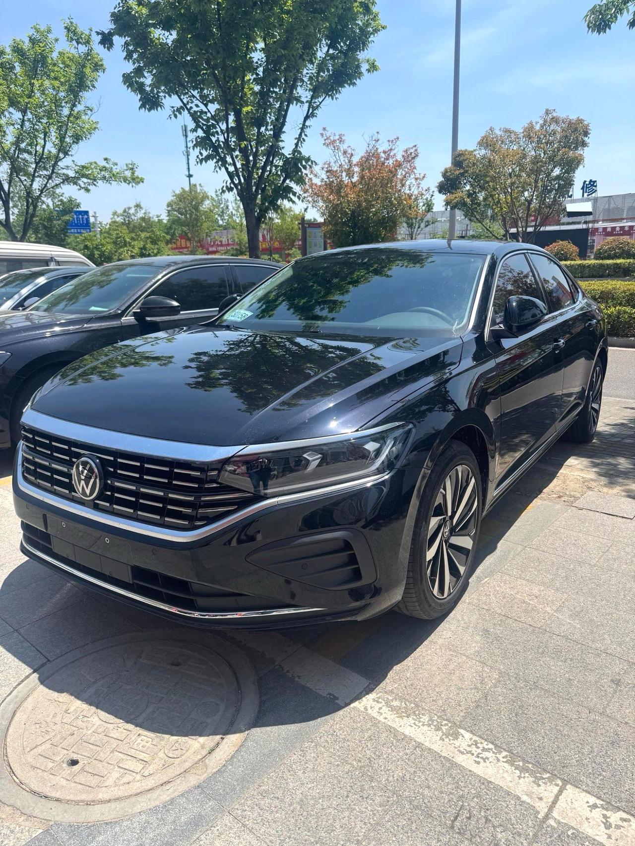 准新车大众2025款帕萨特2.0TSI330TSI出众款精英版包牌