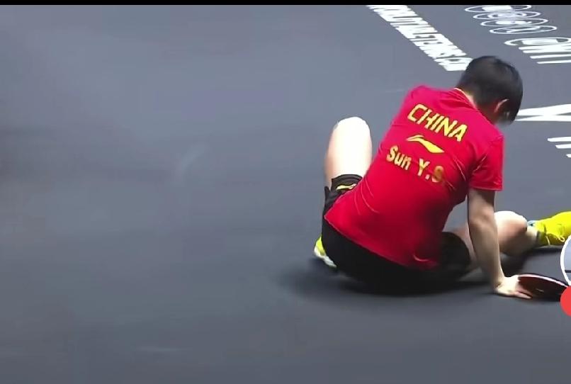 我感觉这次北京大满贯，孙颖莎打的很别扭，完全没有把自己释放出来，追其原因，我认为