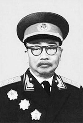 1955年的授衔仪式上，李克农作为唯一没有上过战场的人同样被授予了“开国上将”的