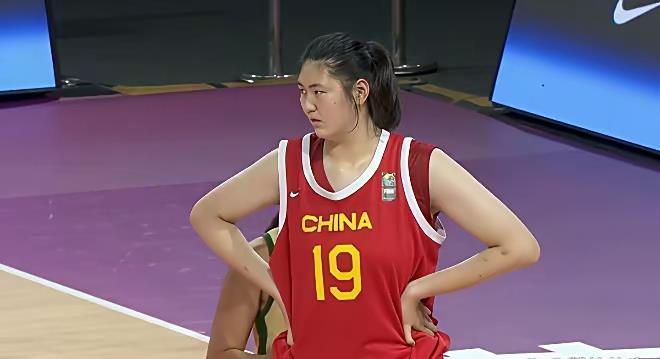 热身赛，张子宇有什么变化吗？西安热身赛，张子宇还是现身了。遗憾的是，没看出来宫