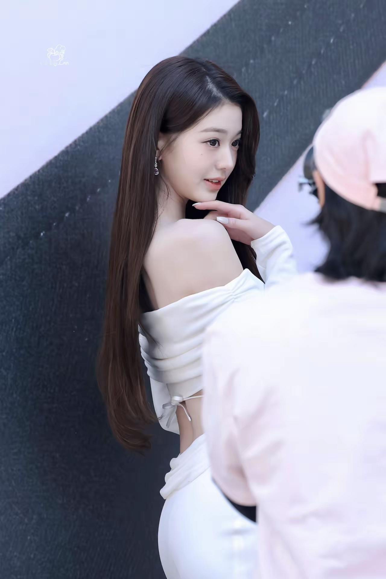 张元英肯定是未来的巨星